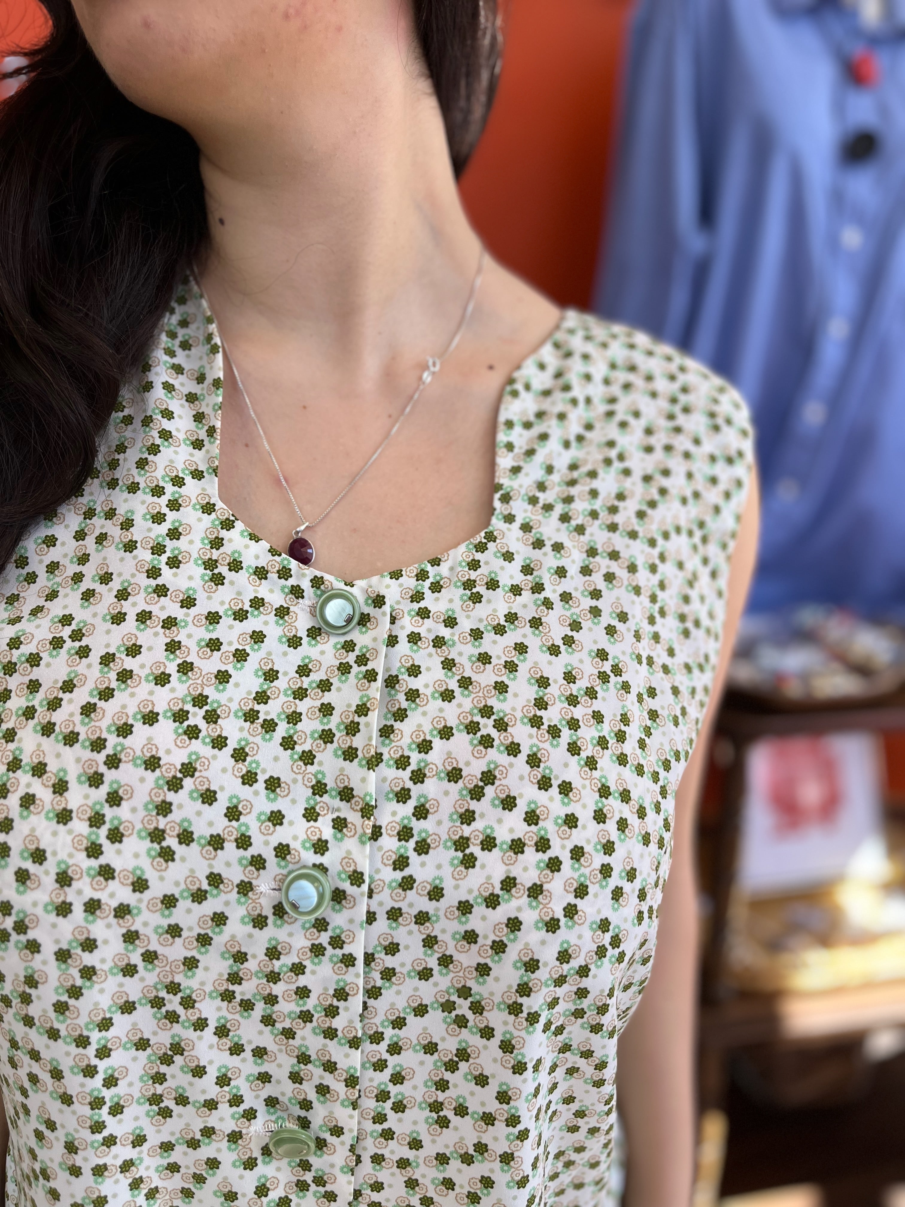 Model 2 is 5β6β, typically wears size medium or size 6-8 in current day clothing.