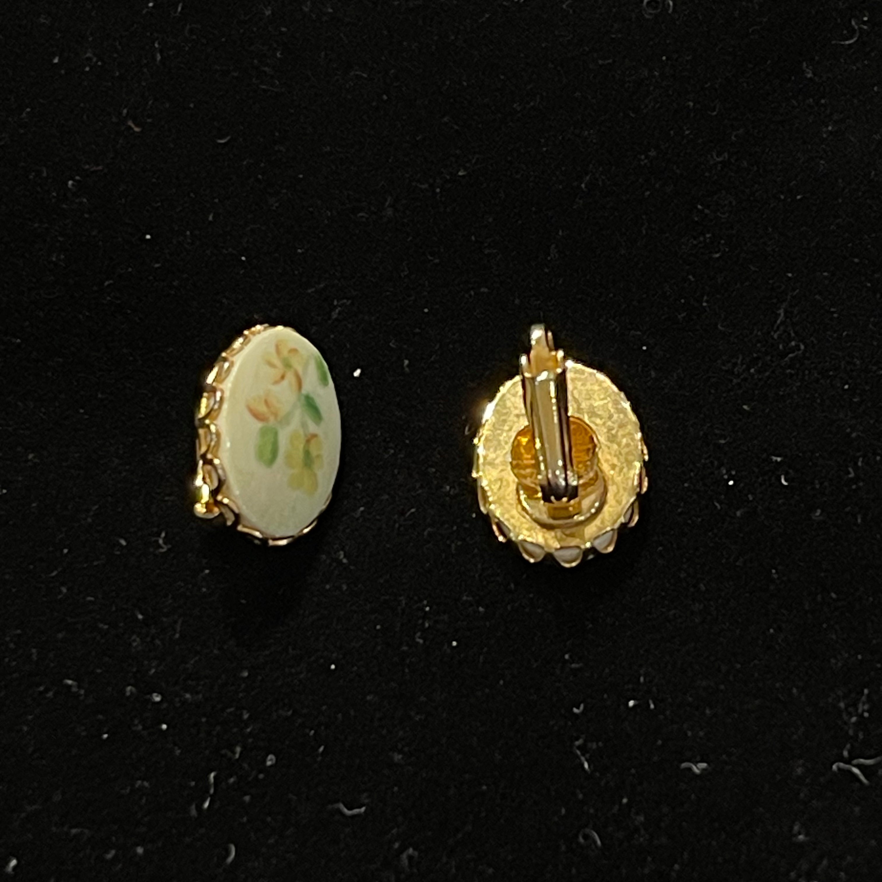 Vintage Oval White and Yellow Floral Porcelain Clip-On Earrings