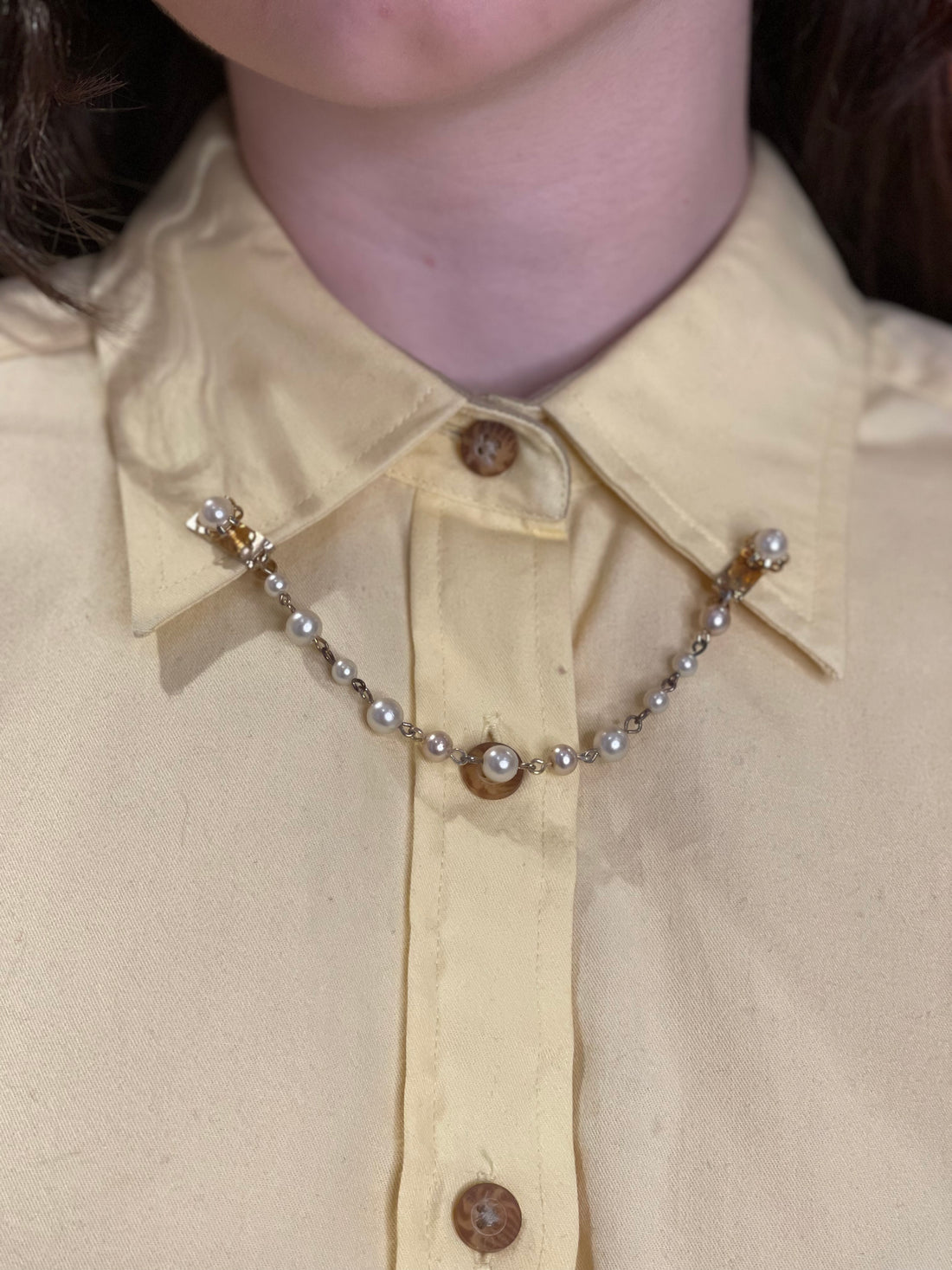 Vintage Faux Pearl Chain Sweater Clip