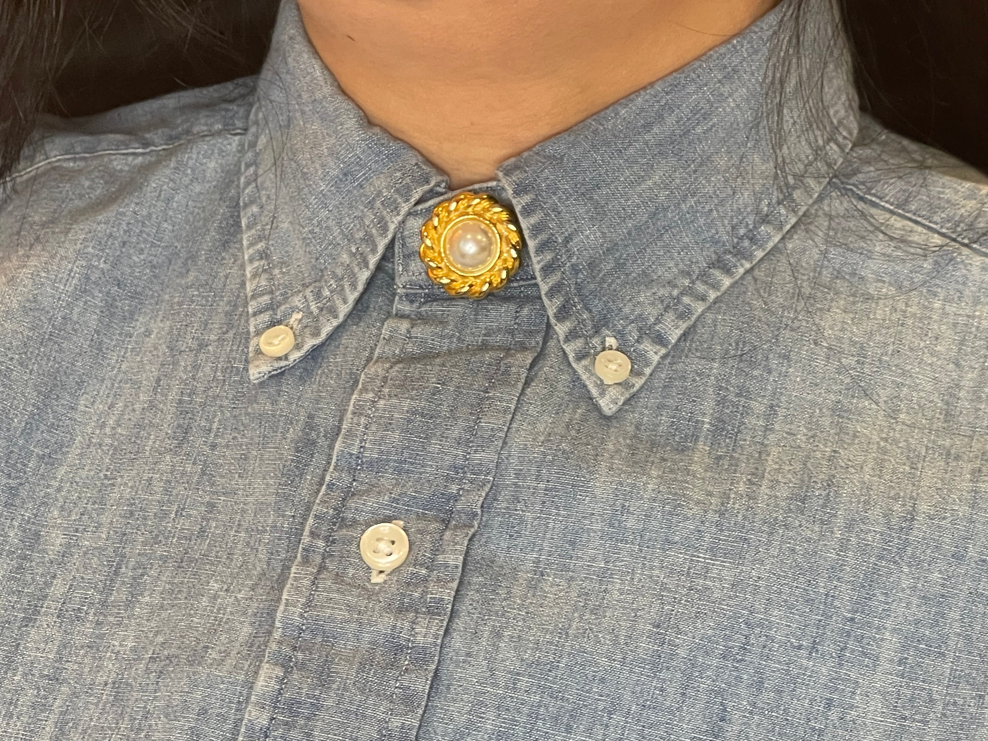 Vintage Elegant Necklace, Pearl Earrings & Button Cover Set