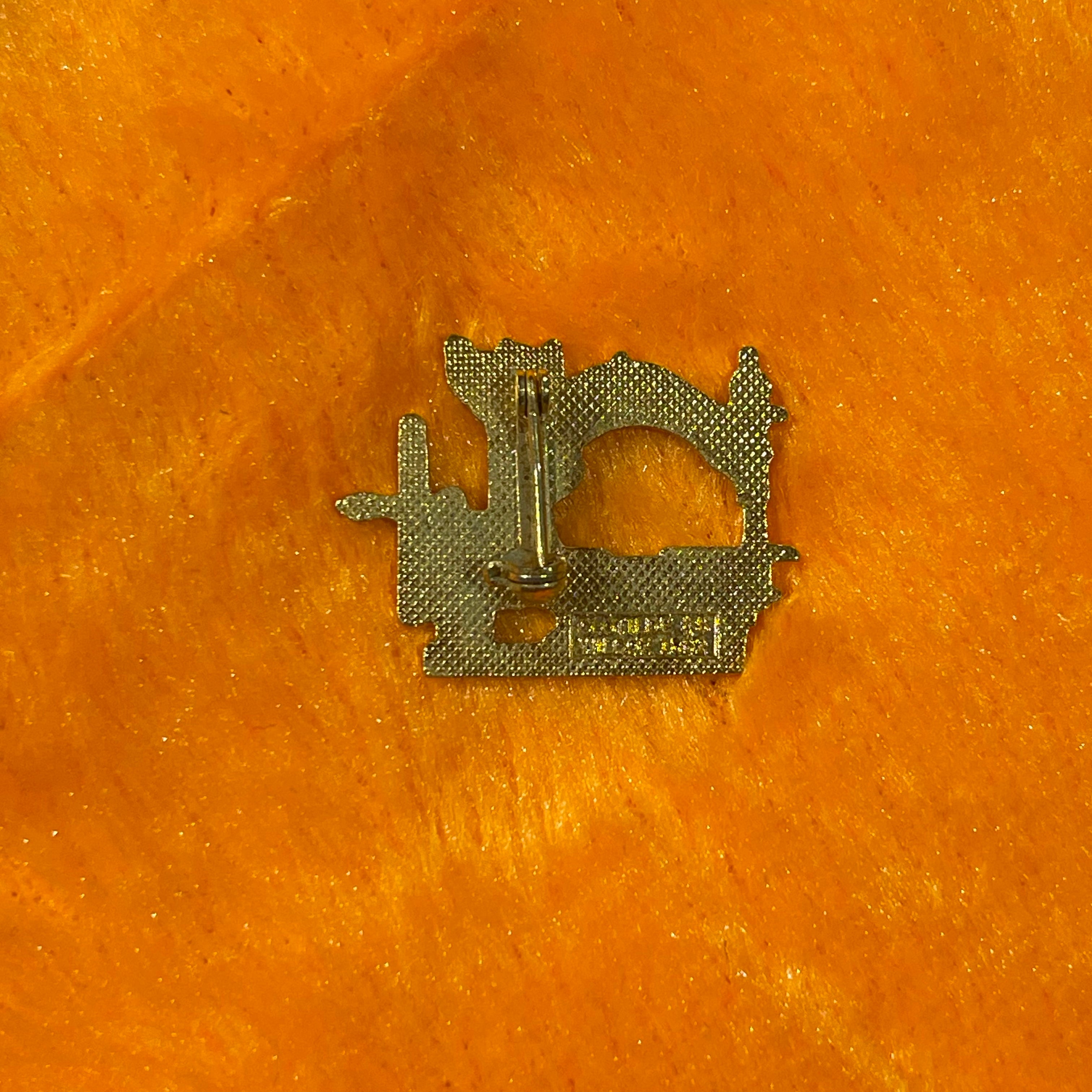 Vintage Sewing Machine Clotilde Brooch & Button Scarf Guard Set