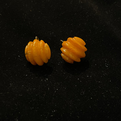 Vintage Honey Brown Textured Bakelite Clip-On Earrings