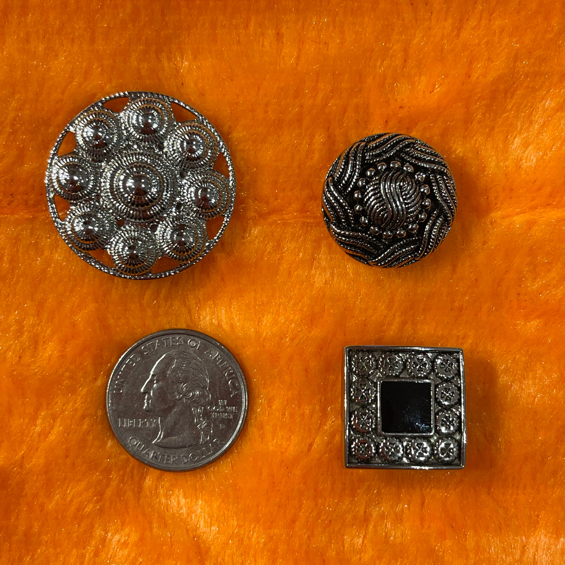 Vintage Ornate Silver Sweater Clip &amp; Button Covers Set
