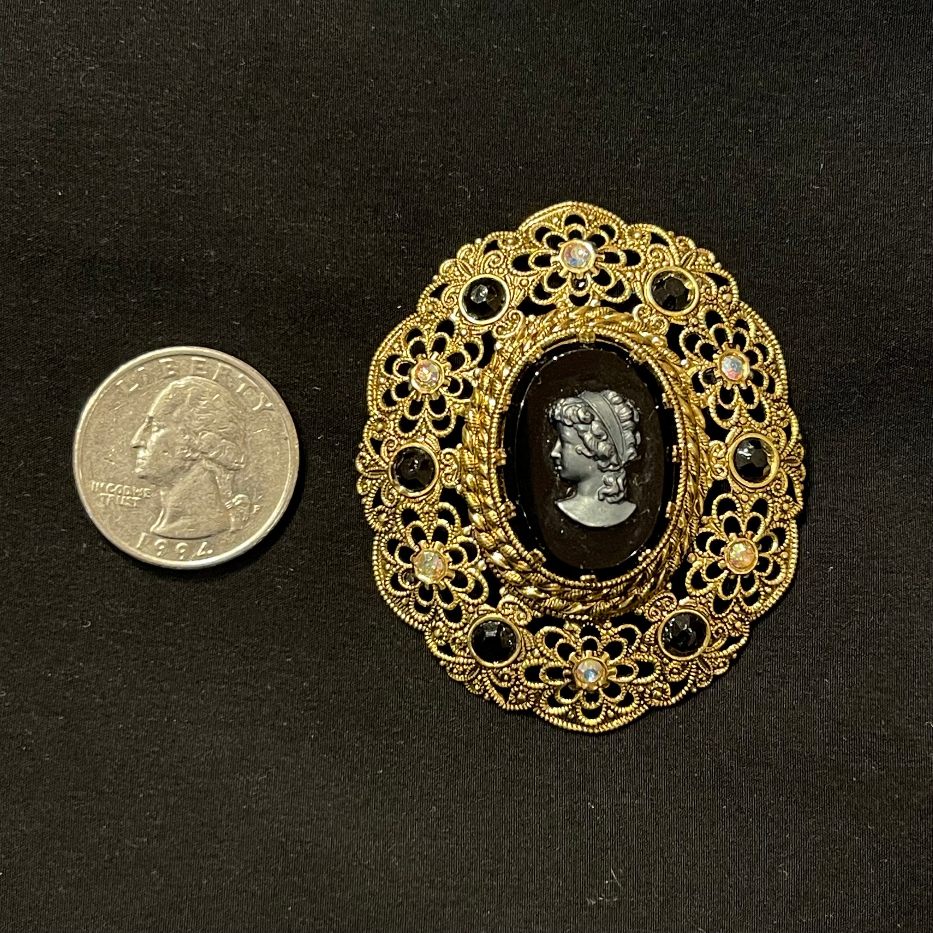 Ornate Vintage Gold and Black Oval Cameo Brooch