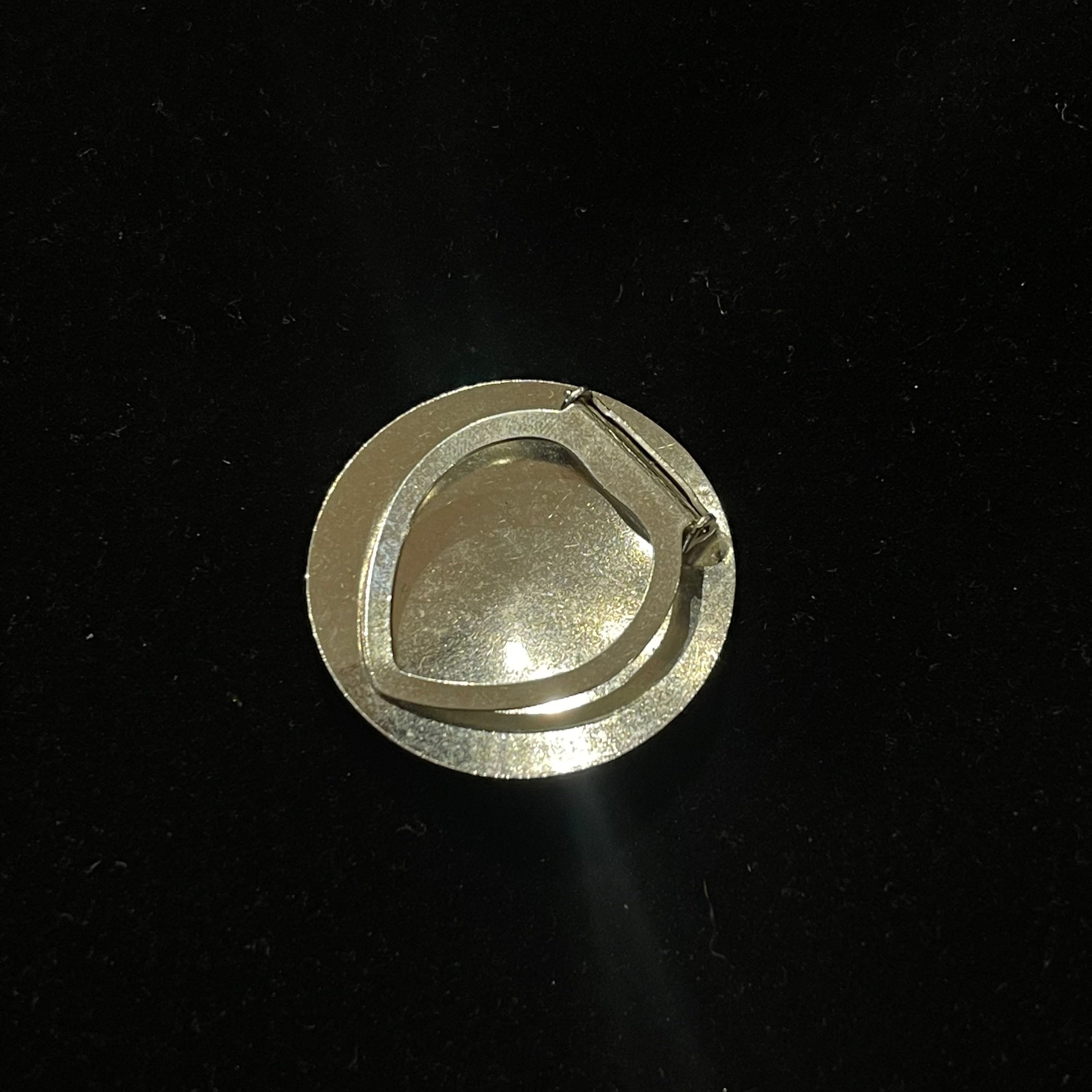 Vintage Round Silver Geometric Scarf Clip